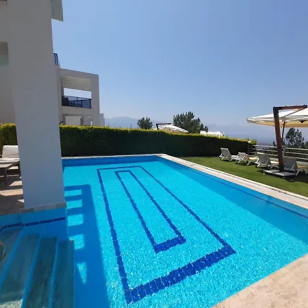 Sheetz Private Residences Villa