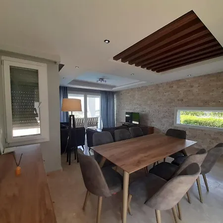 Sheetz Private Residences Villa Kuşadası